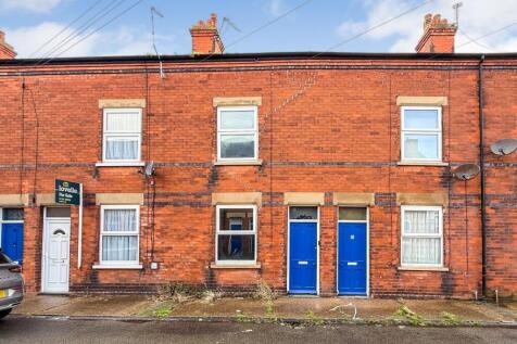 17 Cross Street, Skegness... 3 bed terraced house for sale