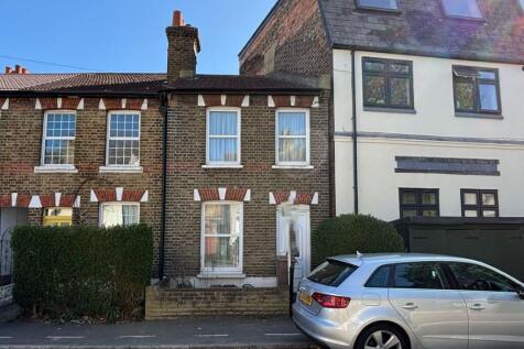 2 Harold Road, Sutton, Surrey, SM1 4HZ 2 bed terraced house for sale