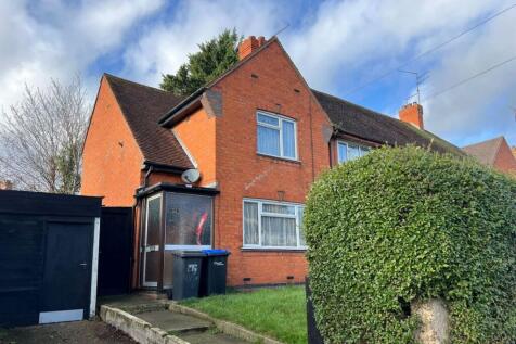 163 Eastern Avenue North... 3 bed end of terrace house for sale