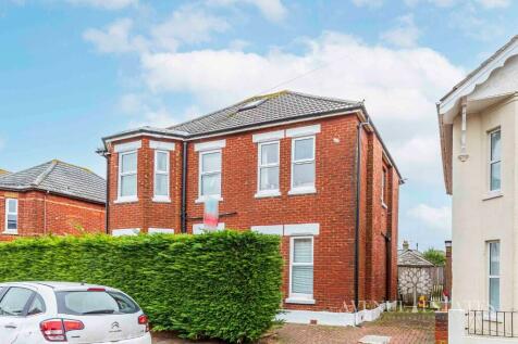 7 bedroom detached house for sale