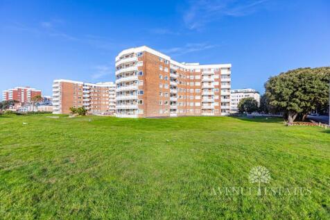 Grove Road, Bournemouth BH1 2 bed apartment for sale