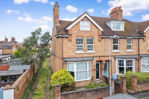 Northwick Road, Evesham WR11 4 bed semi