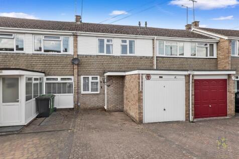 3 bedroom terraced house for sale