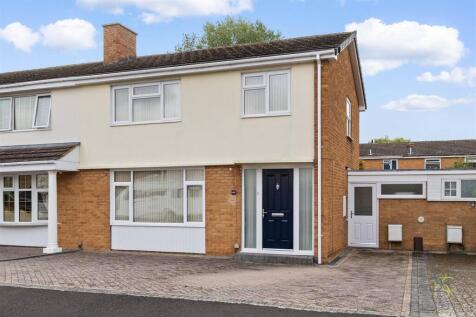 Withy Trees Road, Evesham WR11 3 bed semi
