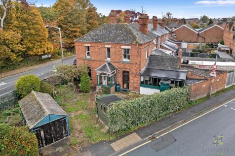 Worcester Road, Evesham WR11 3 bed end of terrace house for sale