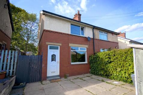 Whiteley Avenue, Sowerby Bridge HX6 2 bed house for sale