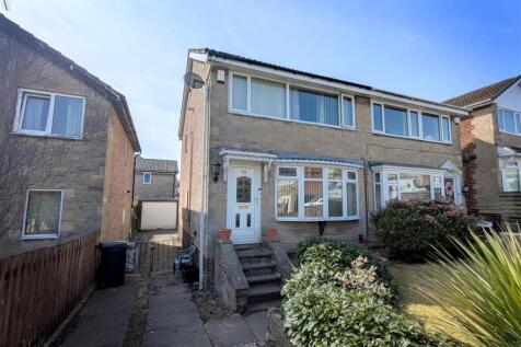 Ashfield Drive, Halifax HX3 2 bed semi