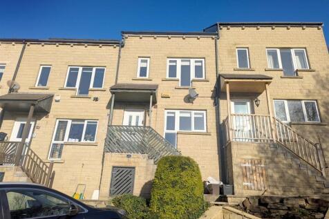 Highfield, Sowerby Bridge HX6 3 bed terraced house for sale