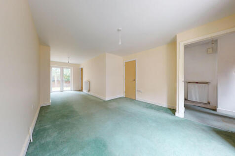 Bosman Close, Maidstone, Kent, ME16 3 bed end of terrace house for sale