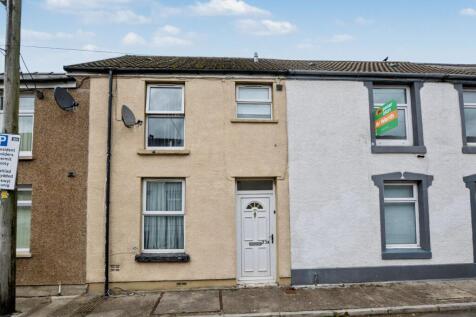 Aberdare CF44 2 bed terraced house for sale