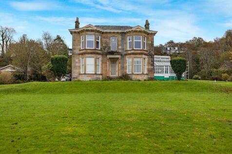 4 bedroom flat for sale