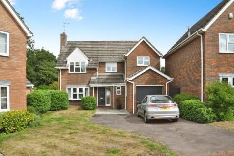 Little Nell, Chelmsford, CM1 4 bed detached house for sale