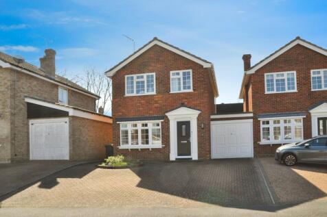 Tyrells Way, Great Baddow... 3 bed link detached house for sale