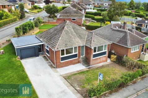 Dale Green Road, Worsbrough... 3 bed bungalow for sale