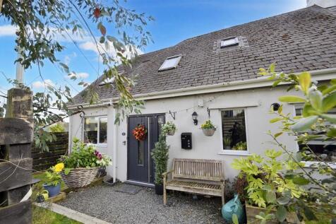 Falmouth TR11 4 bed property for sale