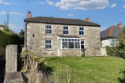 4 bedroom cottage for sale