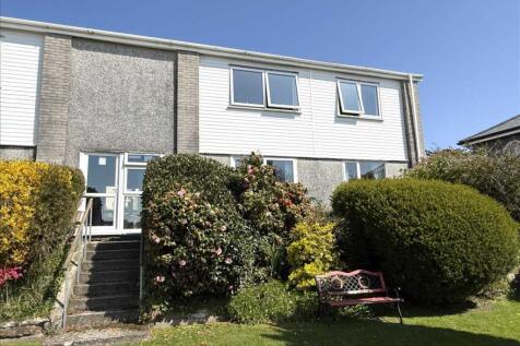 Falmouth TR11 2 bed apartment for sale