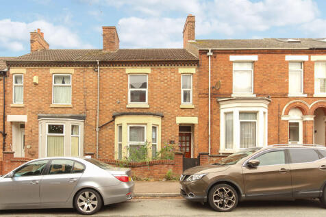 Park Road, Wellingborough NN8 3 bed terraced house for sale