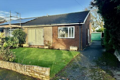 3 bedroom semi-detached bungalow for sale