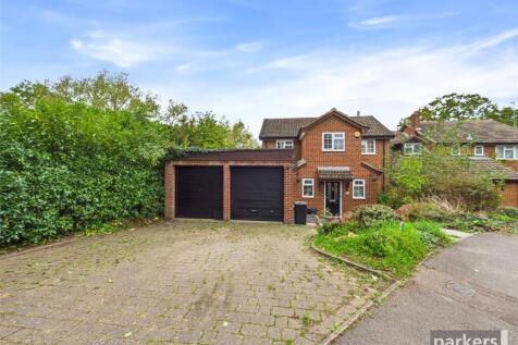 Somerton Gardens, Reading RG6 4 bed detached house for sale