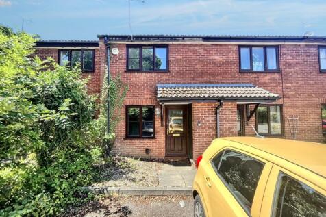 Valley Park 2 bed terraced house for sale