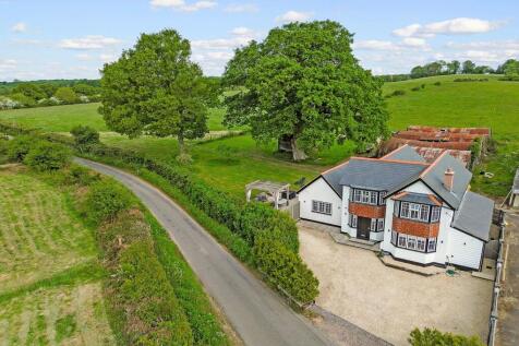 Rossiters Lane, Woodlands... 5 bed country house for sale