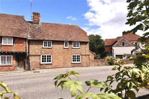 Hook Road, Hook RG29 3 bed end of terrace house for sale