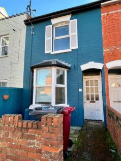 Connaught Road, Reading, Berkshire 2 bed terraced house for sale