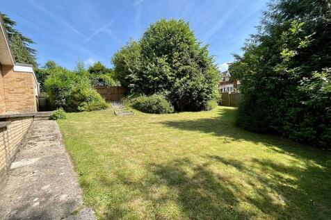 Cockney Hill, Tilehurst, Reading... Bungalow for sale