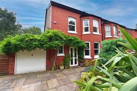 4 bedroom semi-detached house for sale