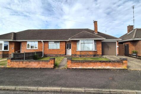 The Lynch, Attleborough, Nuneaton 2 bed semi