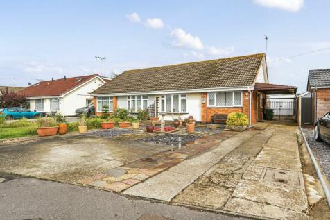 2 bedroom semi-detached bungalow for sale