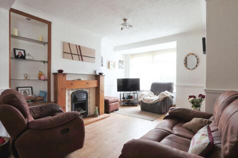 Sutton Road, Hull, HU6 7DP 4 bed end of terrace house for sale