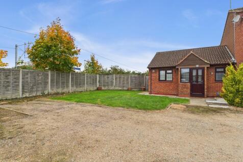 1 bedroom bungalow for sale