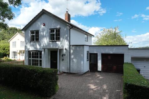 Crossway, WELWYN GARDEN CITY, AL8 3 bed link detached house for sale