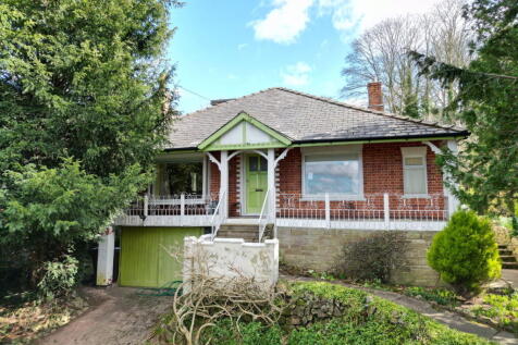 3 bedroom detached bungalow for sale