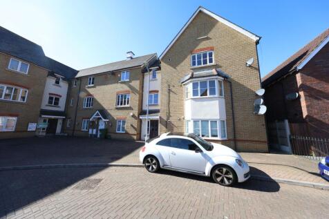 San Marcos Drive, Chafford Hundred 2 bed flat for sale