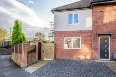 2 bedroom end of terrace house for sale