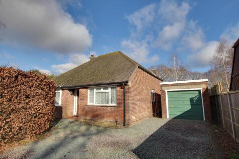 ANMORE ROAD, DENMEAD 2 bed detached bungalow for sale