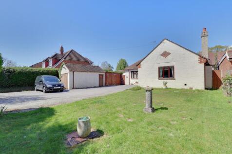 MEAD END ROAD, DENMEAD 2 bed detached bungalow for sale