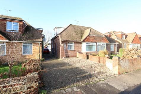 2 bedroom semi-detached bungalow for sale
