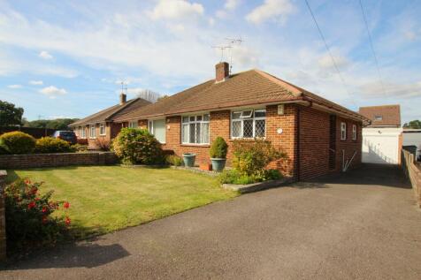 2 bedroom semi-detached bungalow for sale