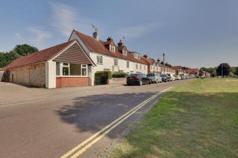 The Green, Rowland's Castle 2 bed detached bungalow for sale
