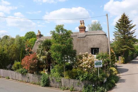 Mill Lane, Romsey 4 bed detached house for sale