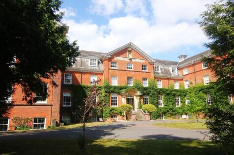 Montfort College, Romsey 2 bed ground floor flat for sale