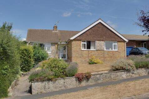 Romsey 3 bed detached bungalow for sale