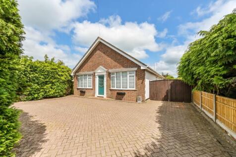 North Baddesley, Southampton 3 bed detached bungalow for sale