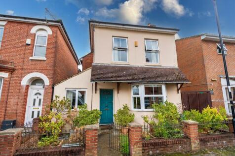 Inner Avenue, Southampton 3 bed detached house for sale