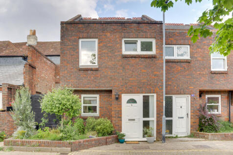 Halfpenny Lane, Old Portsmouth 2 bed end of terrace house for sale