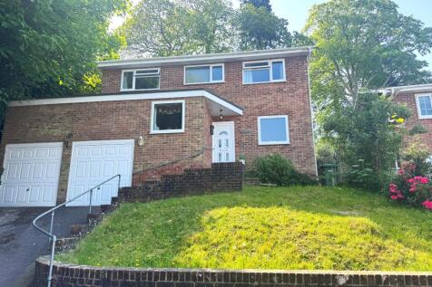 Tower Place, West End, Southampton. 4 bed detached house for sale